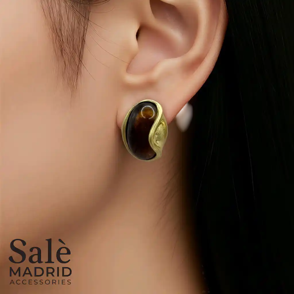 EARRING