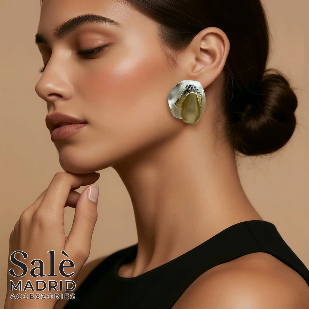 حلق أذن 01240