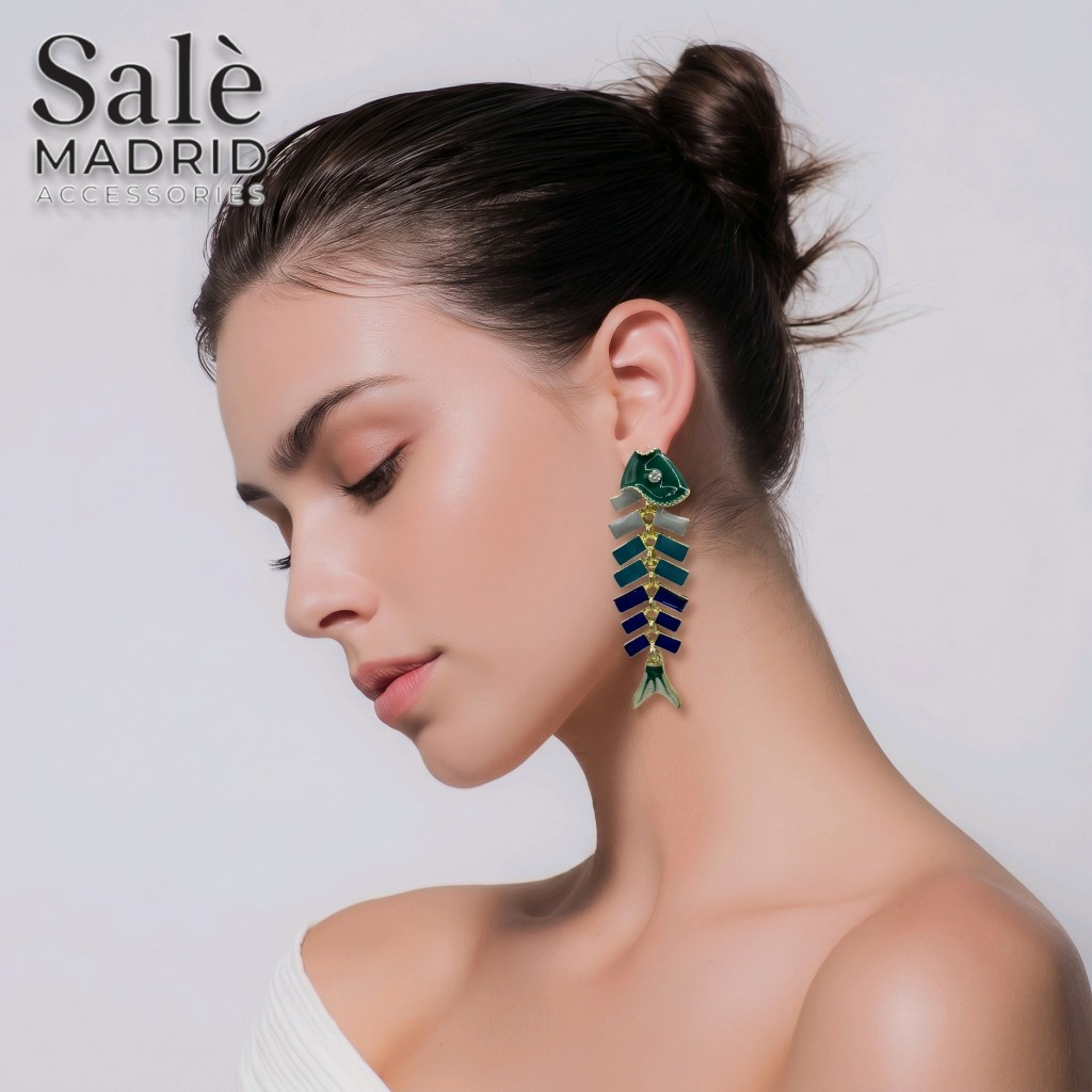 EARRING FISH SHAPED