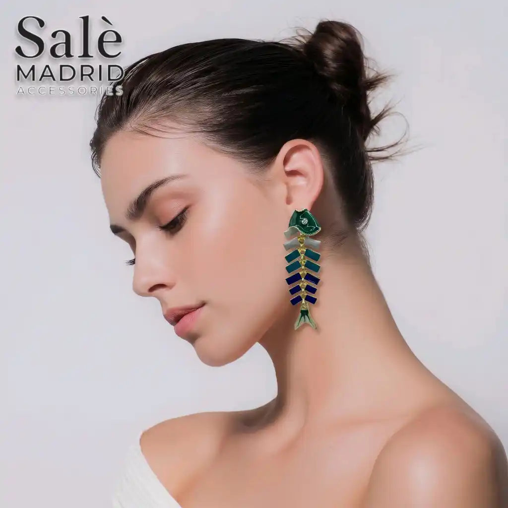 EARRING FISH SHAPED