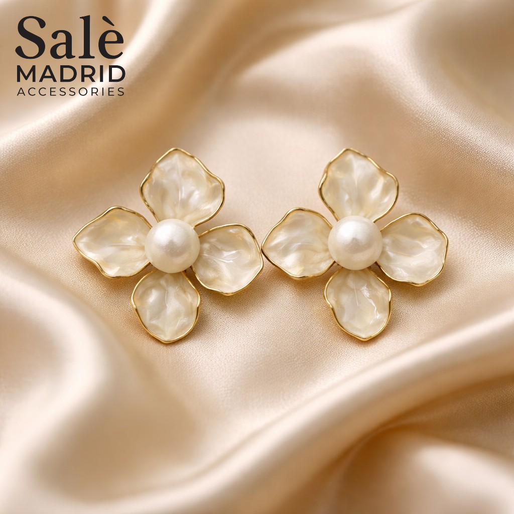 earring