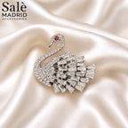 BROOCH CRYSTAL SWAN BAGUETTE TAIL