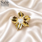 Hammered Five-Petal Flower Brooch