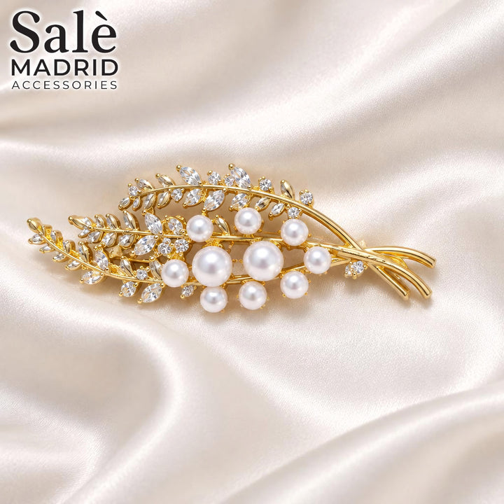 BROOCH WHEAT LEAF GOLD WHITE PEARL MARQUISE CRYSTAL