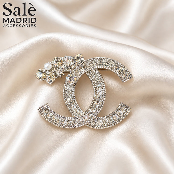 BROOCH CC CROWN CHAMPAGNE CRYSTAL PEARL SILVER