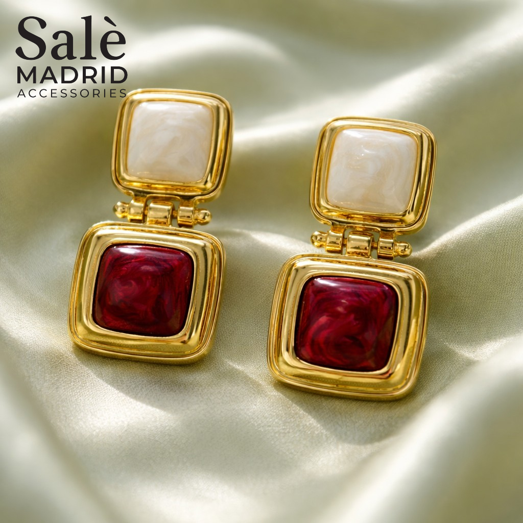 earring