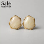 EARRING IRREGULAR SHAPE