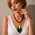 Necklace Medium KC Gold