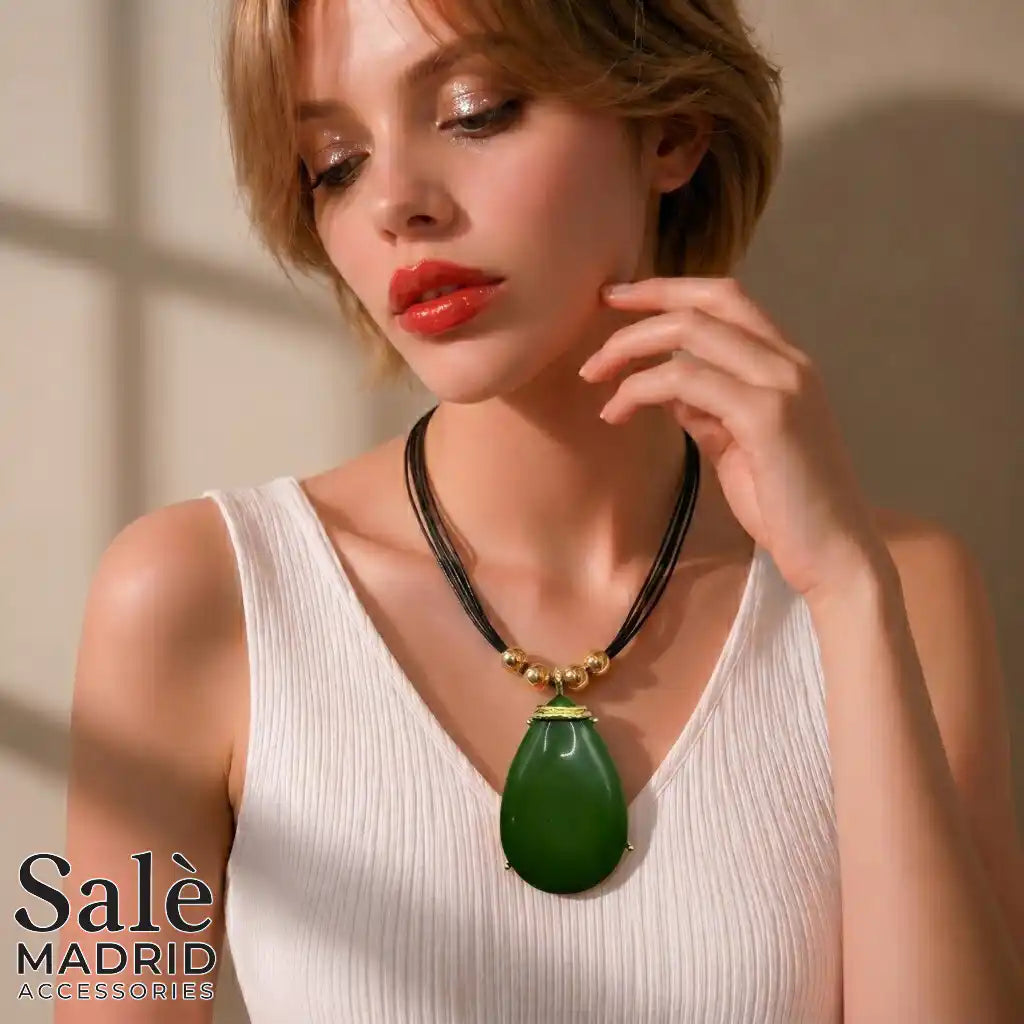 Necklace Medium KC Gold, Short Style: 45CM, Black Line