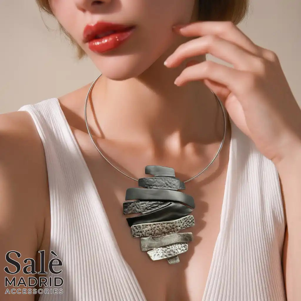 NECKLACE 01250 Secondary image