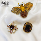 Bee, Pearl Cross & Oval Crystal Button Clip Set