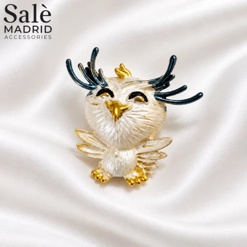 Brooch Owl White Gold Closed Eye Main image