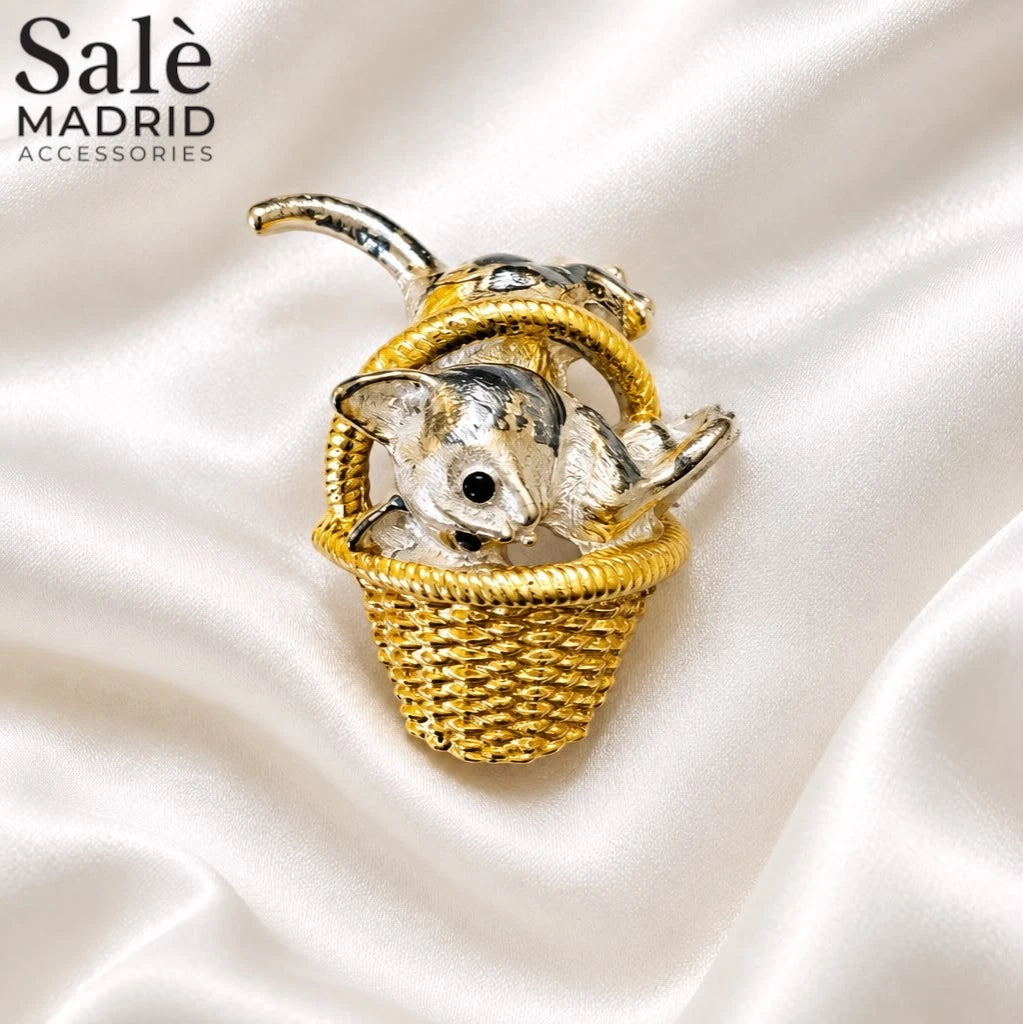 Brooch Cat Basket Gold الصورة الرئيسية
