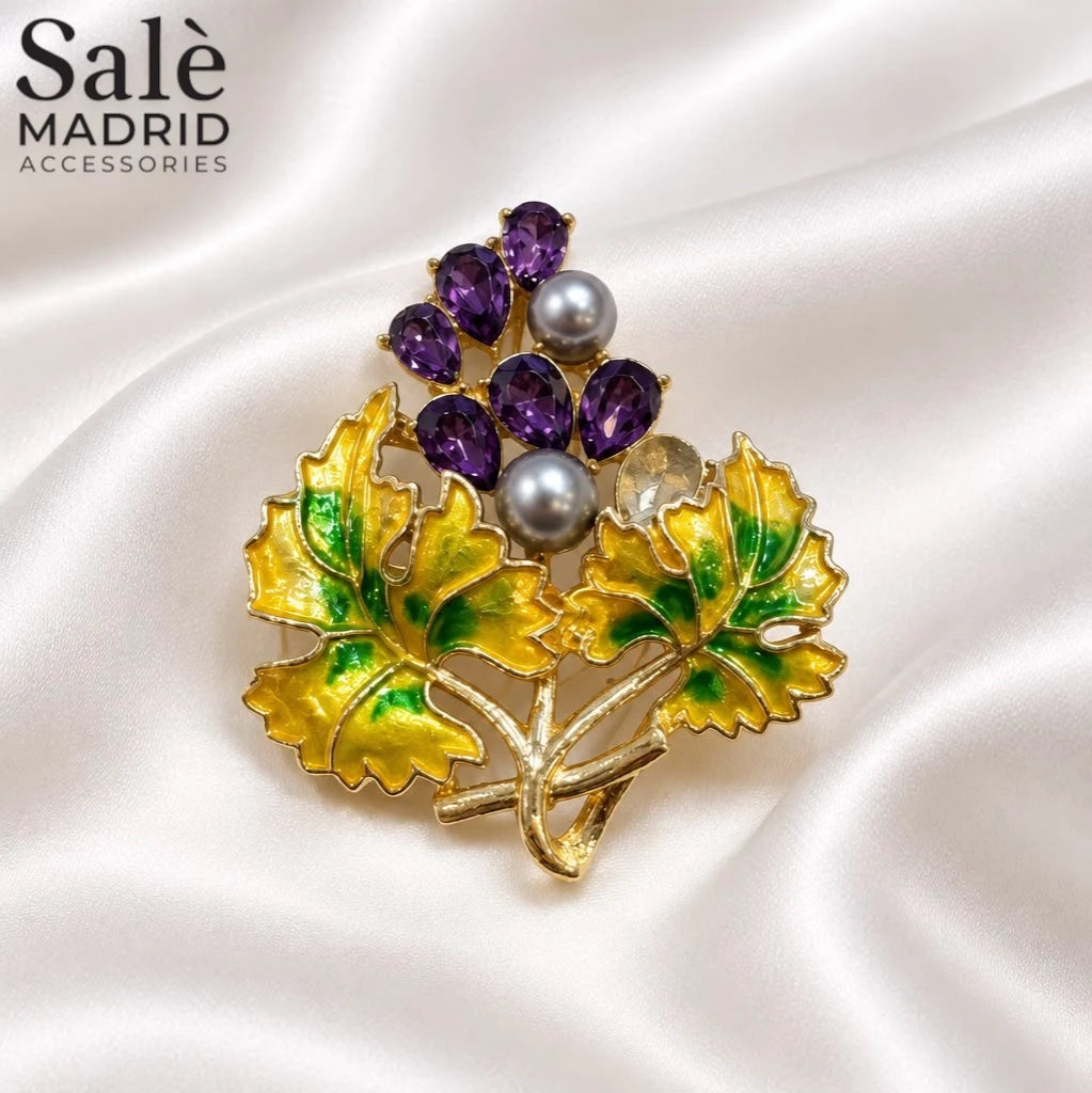 Brooch Grape Cluster Gray Leaf