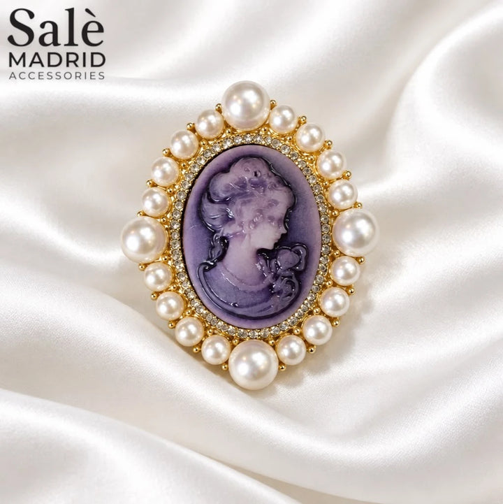 Ivory Cameo Pearl Halo Brooch