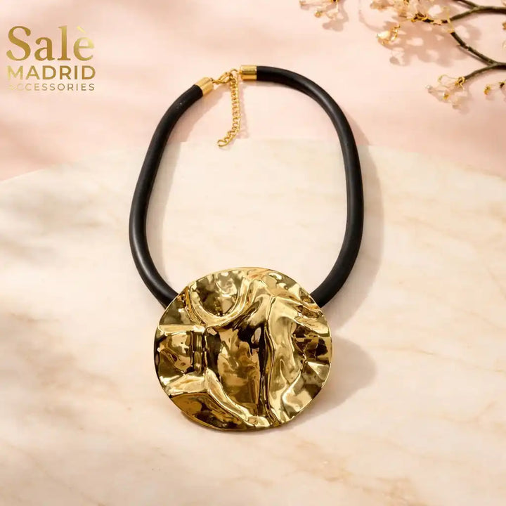 NECKLACE GOLD CIRCULAR 00908