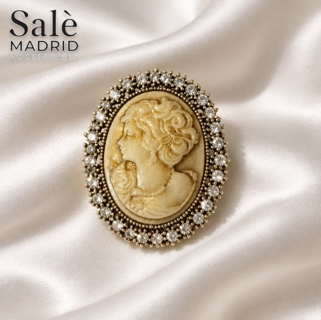 THE DETAIL THAT DEFINES THE LOOK